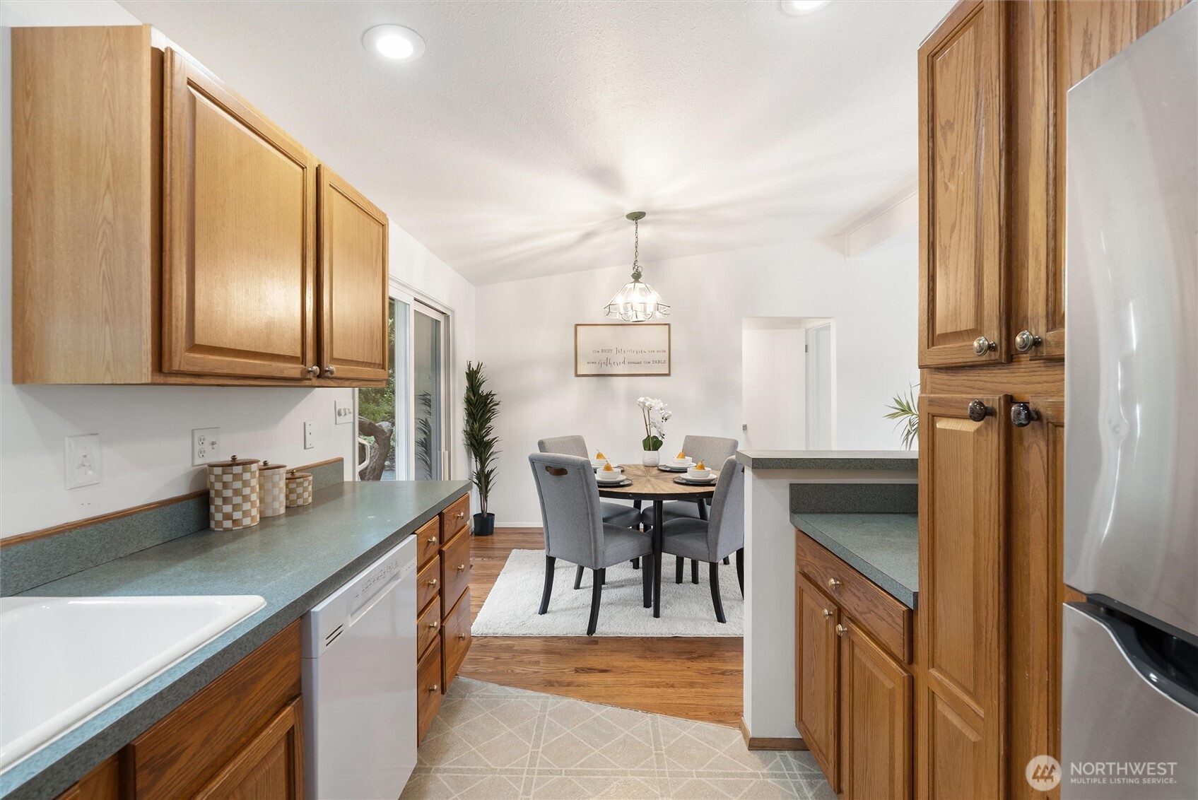 15805 Se 12th Place Property Photo 12