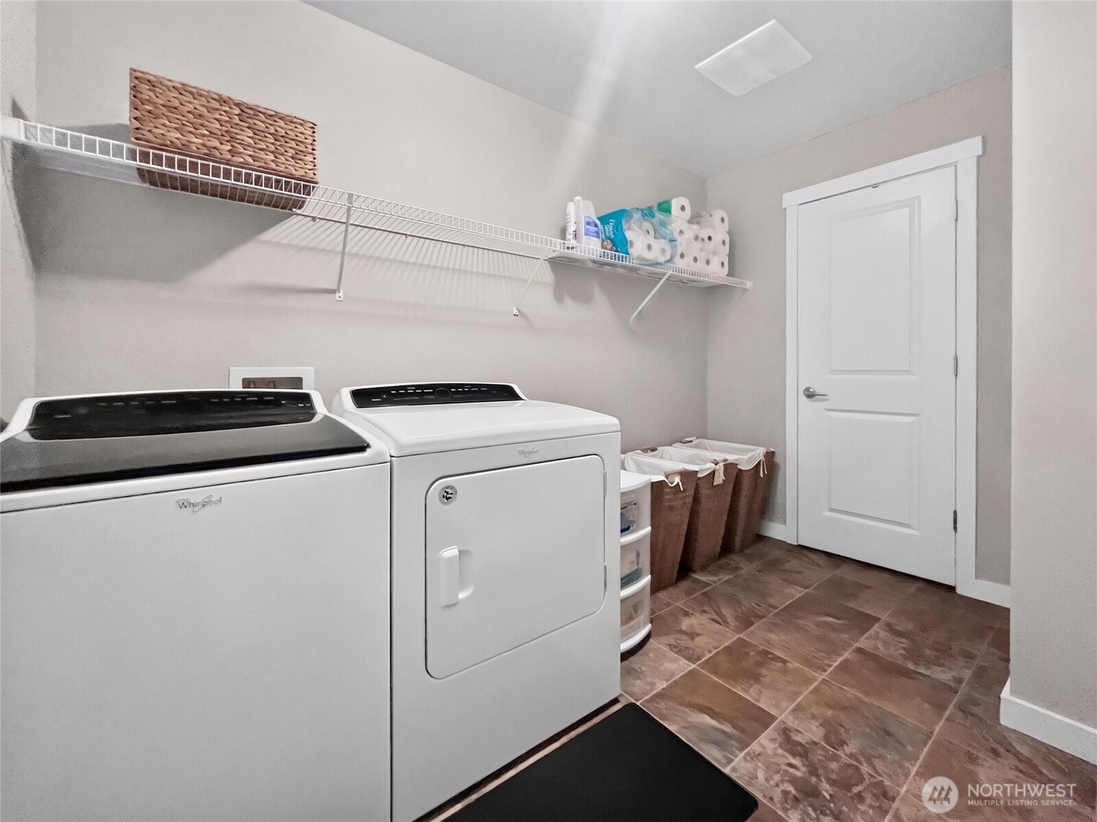 6321 Thomas Place Property Photo 25