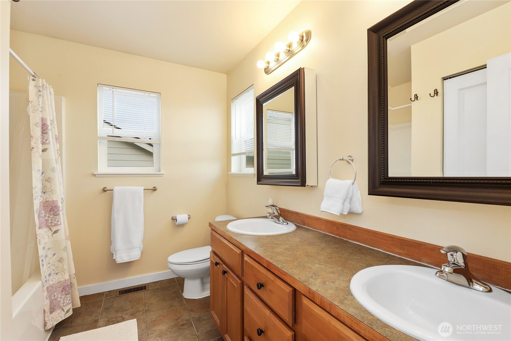 1216 Humphrey Avenue Property Photo 24