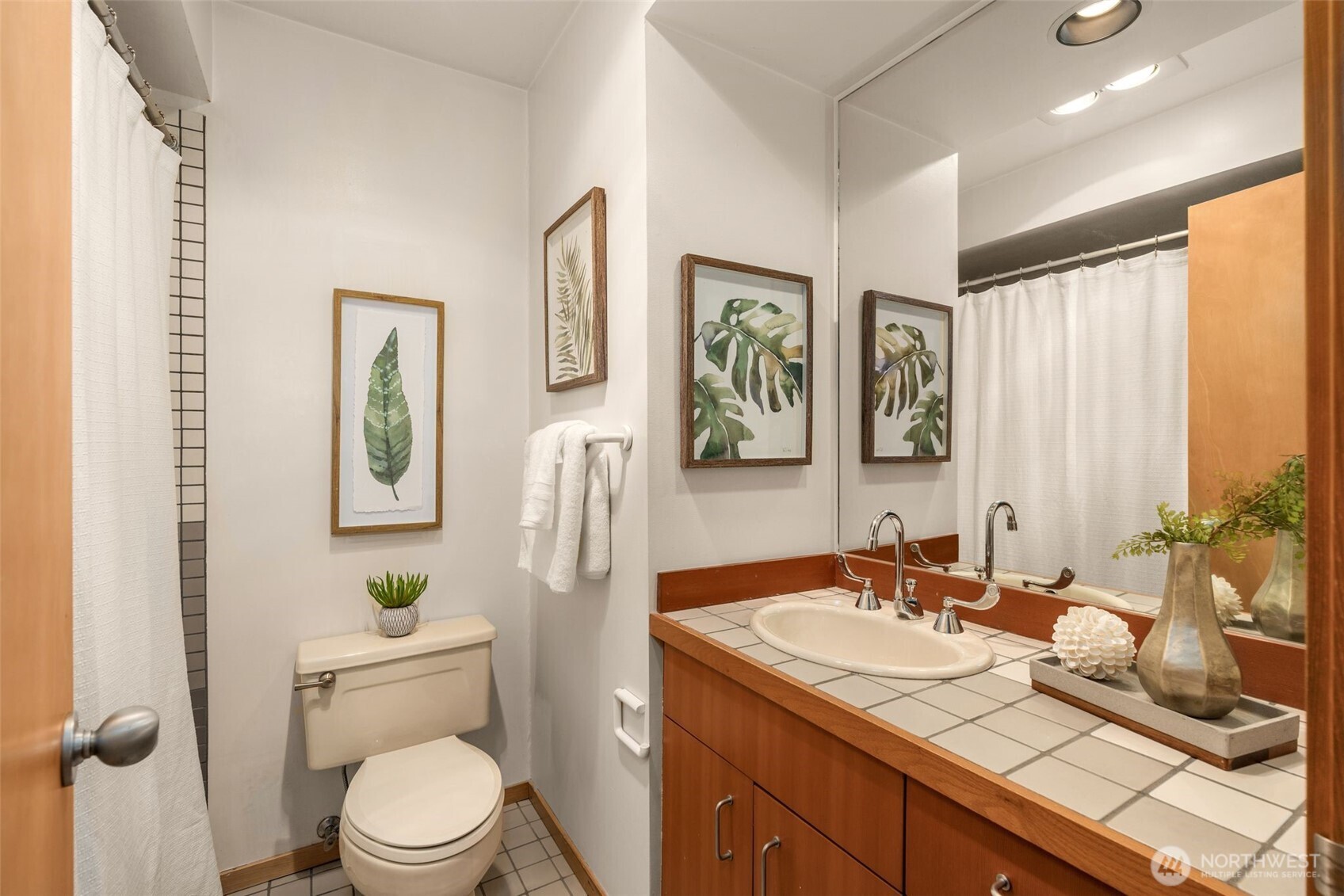 3200 Alki Avenue 201 Property Photo 18