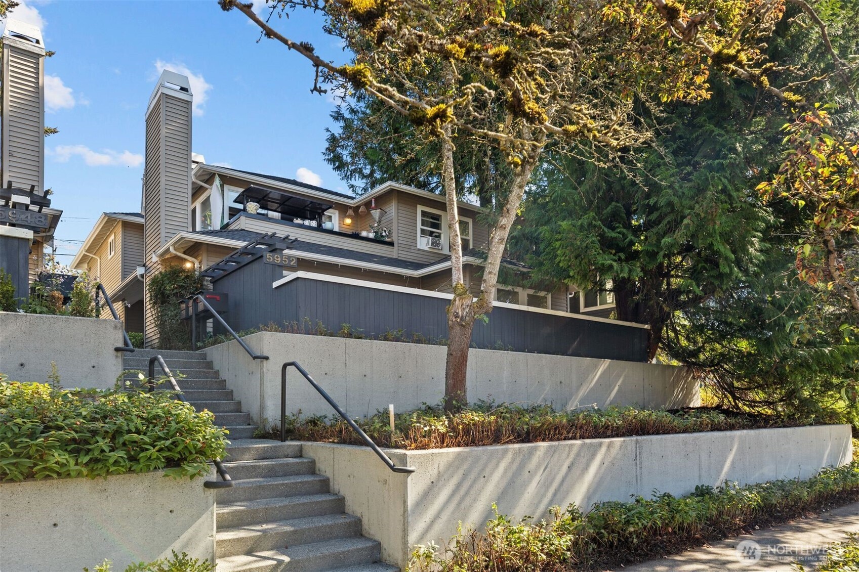 5952 Fauntleroy Way Property Photo 1