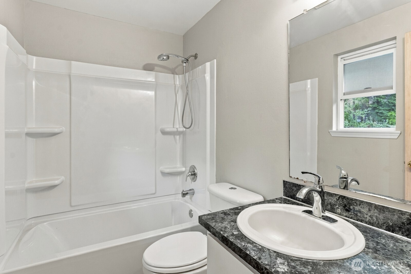 660 Ne Barbara Boulevard Property Photo 24