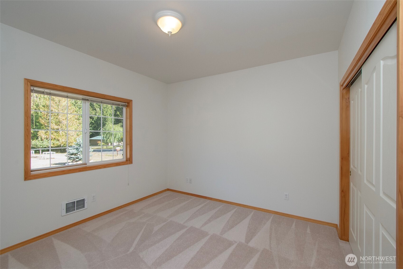 835 Church Avenue Property Photo 19