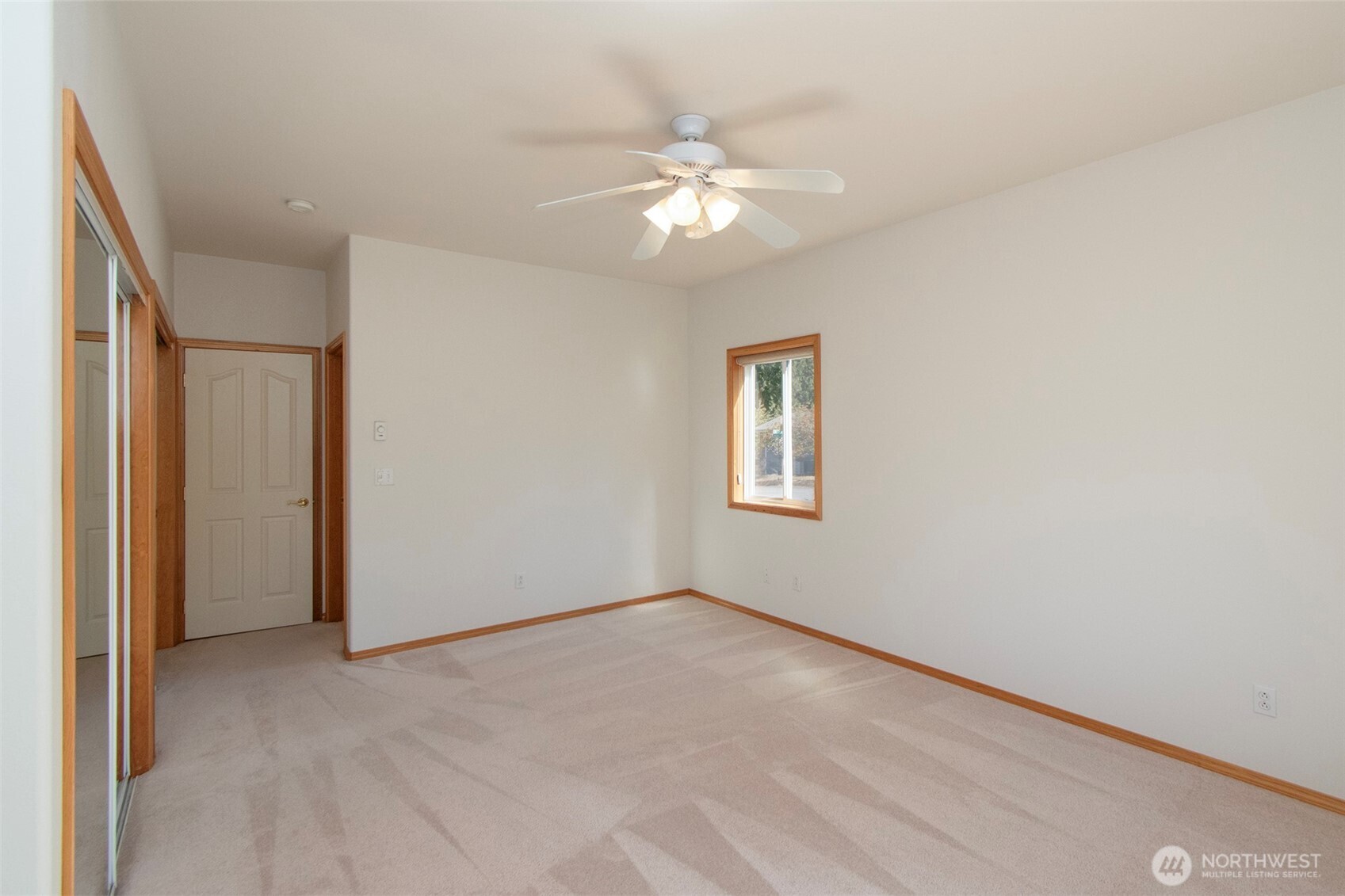 835 Church Avenue Property Photo 24