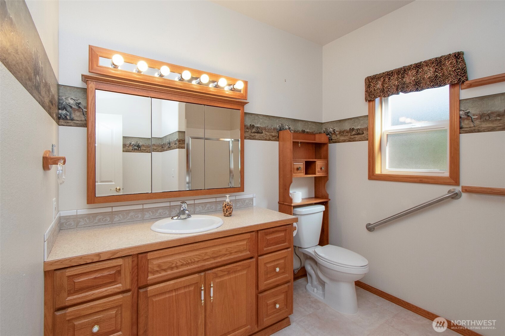 835 Church Avenue Property Photo 25