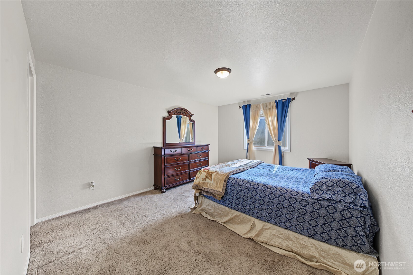 216 N Tamer Lane Property Photo 22