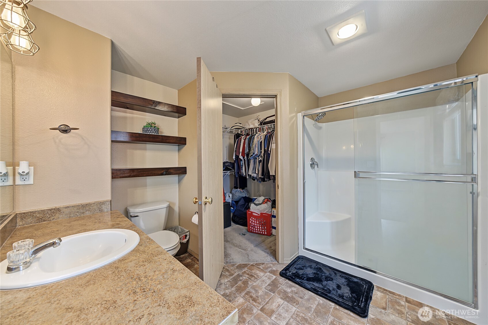 216 N Tamer Lane Property Photo 24