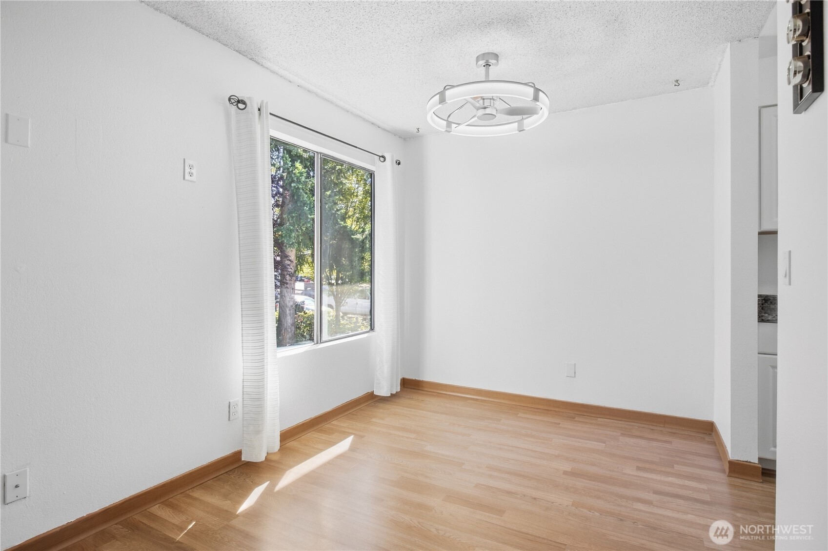 14510 124th Avenue A7 Property Photo 9