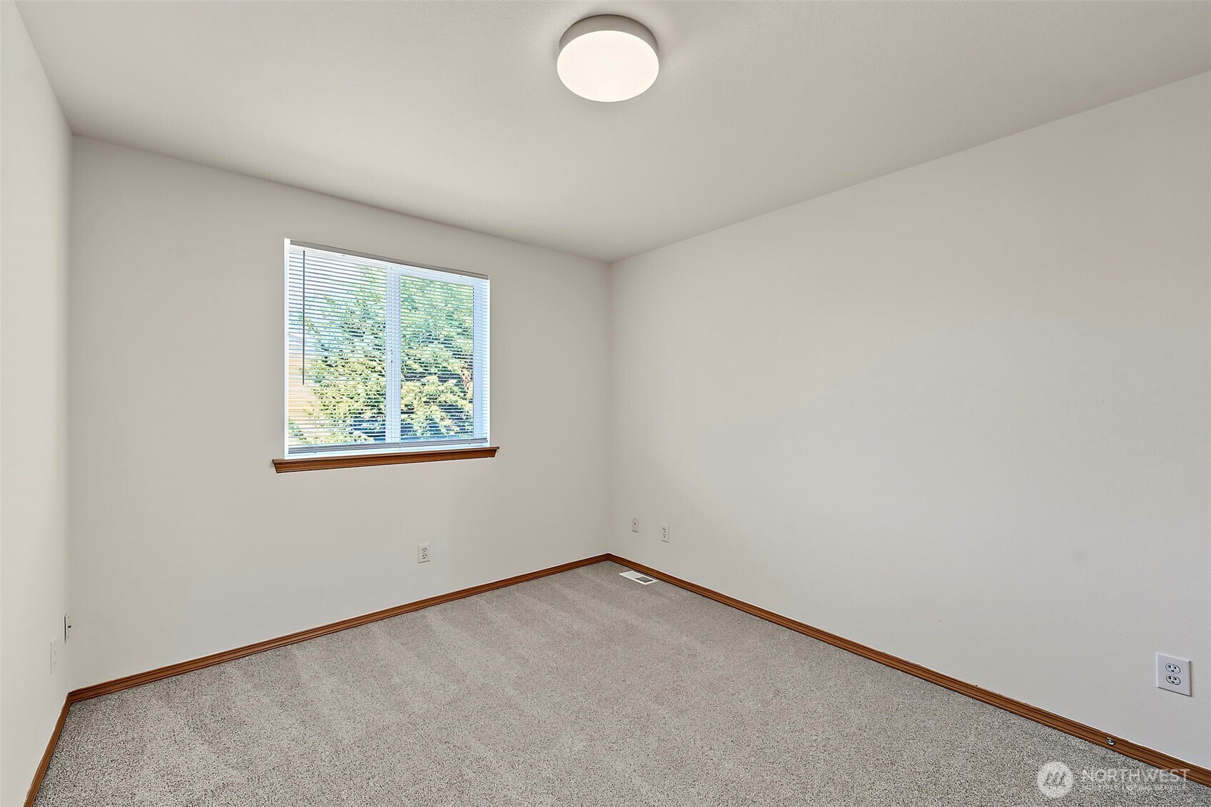 18614 84th Avenue Ct Property Photo 17