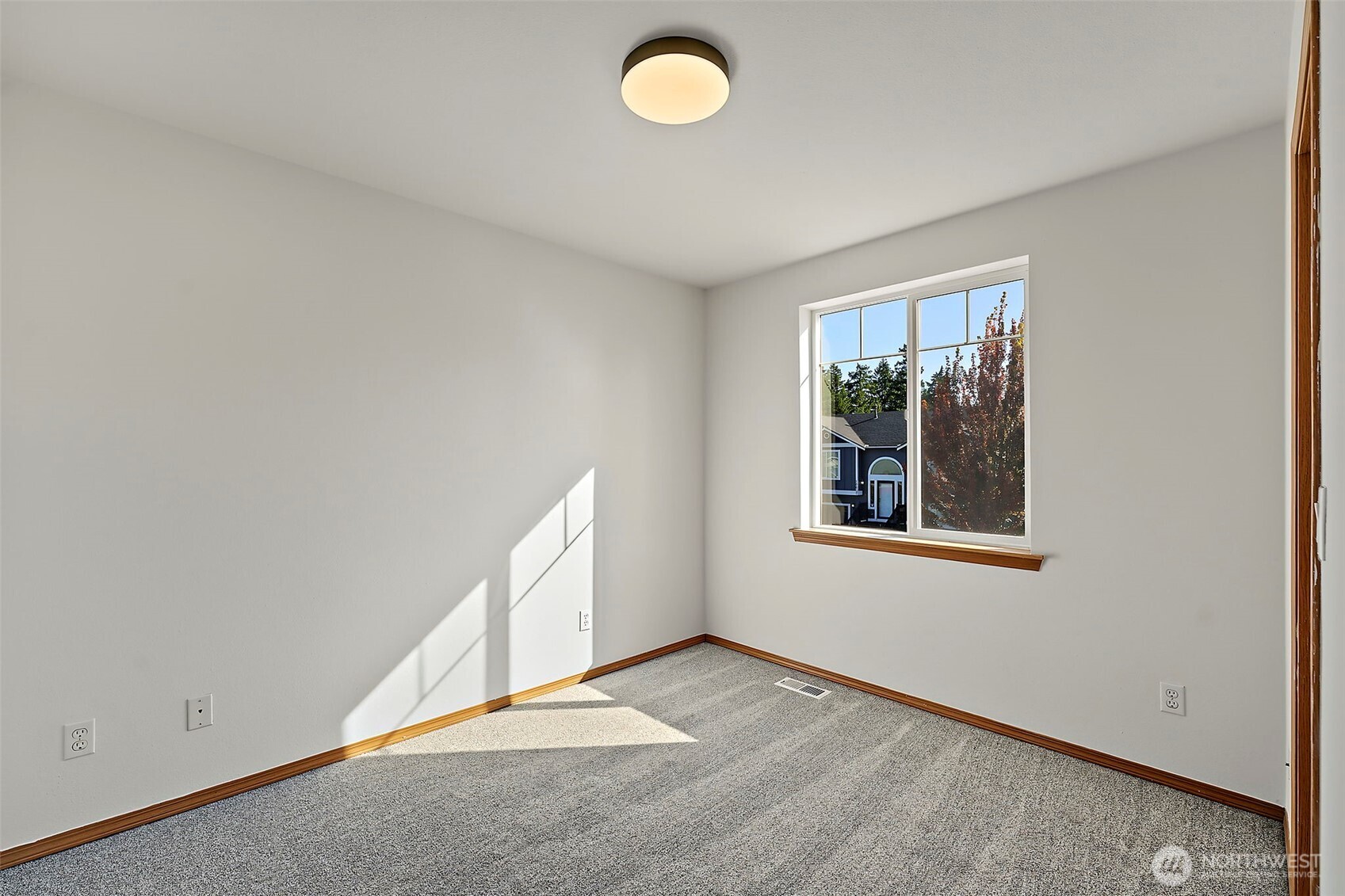 18614 84th Avenue Ct Property Photo 19