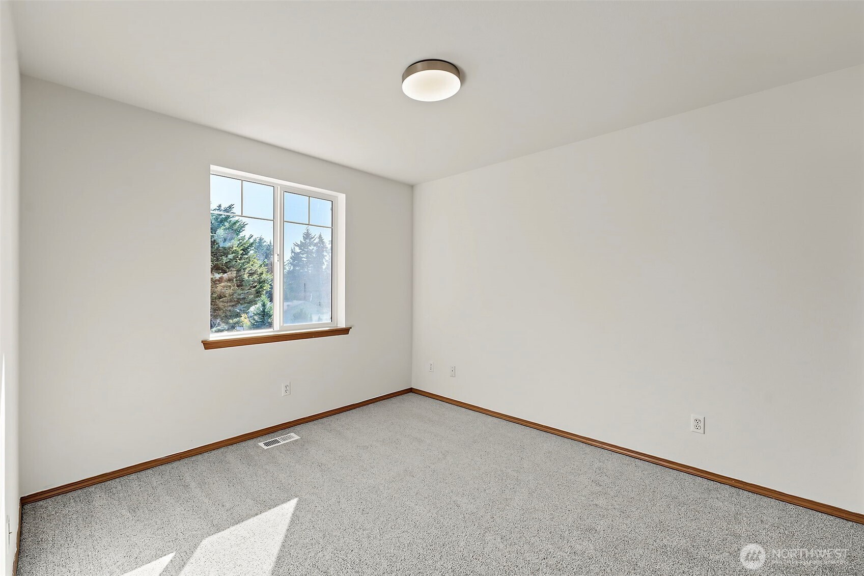 18614 84th Avenue Ct Property Photo 20