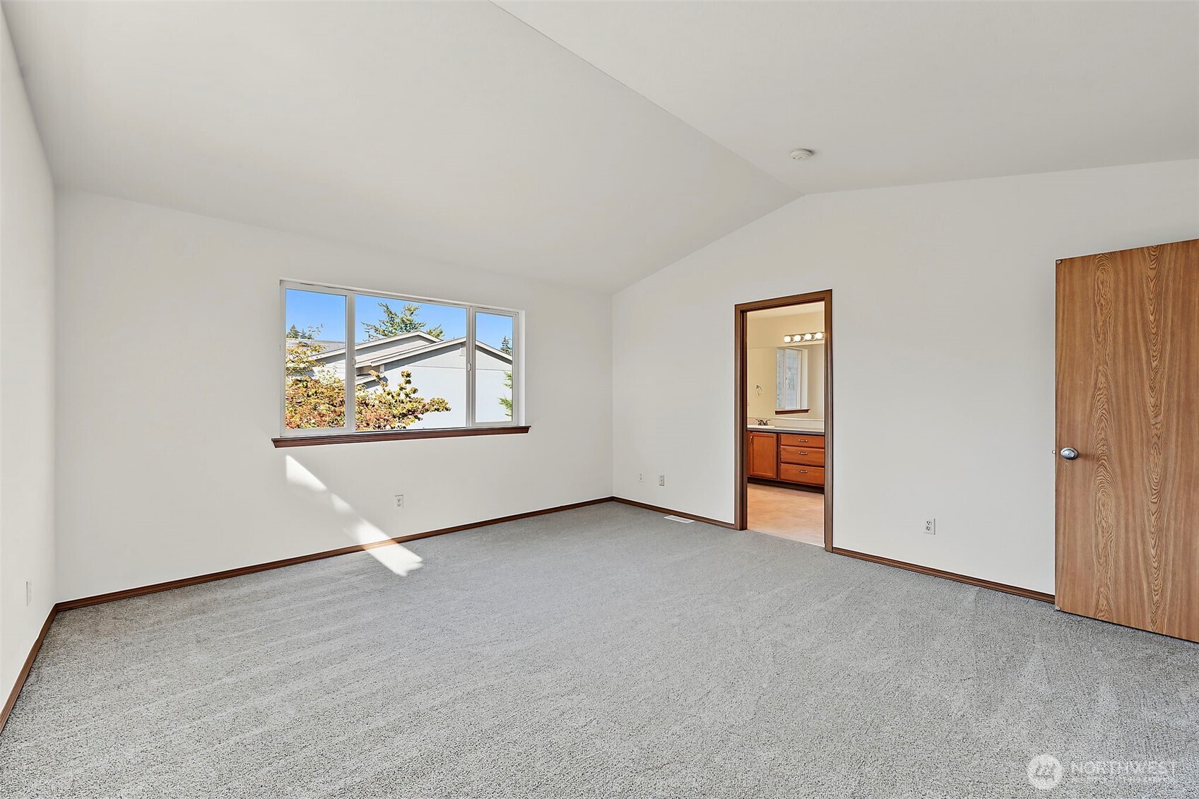 18614 84th Avenue Ct Property Photo 25