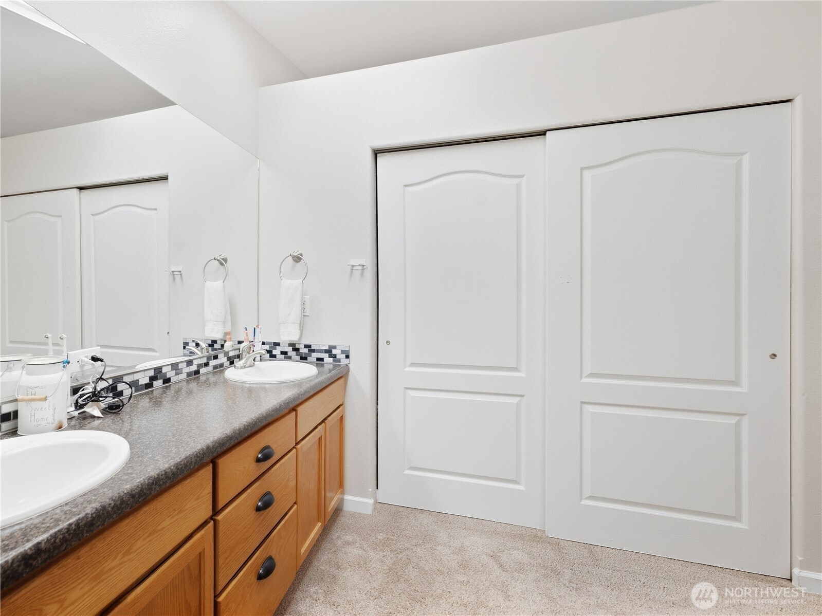 312 S Mary Avenue Property Photo 2