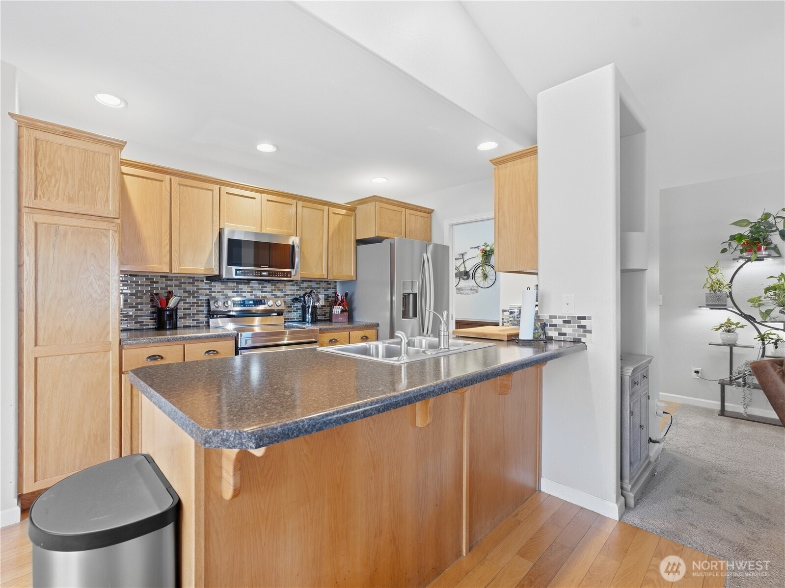 312 S Mary Avenue Property Photo 15