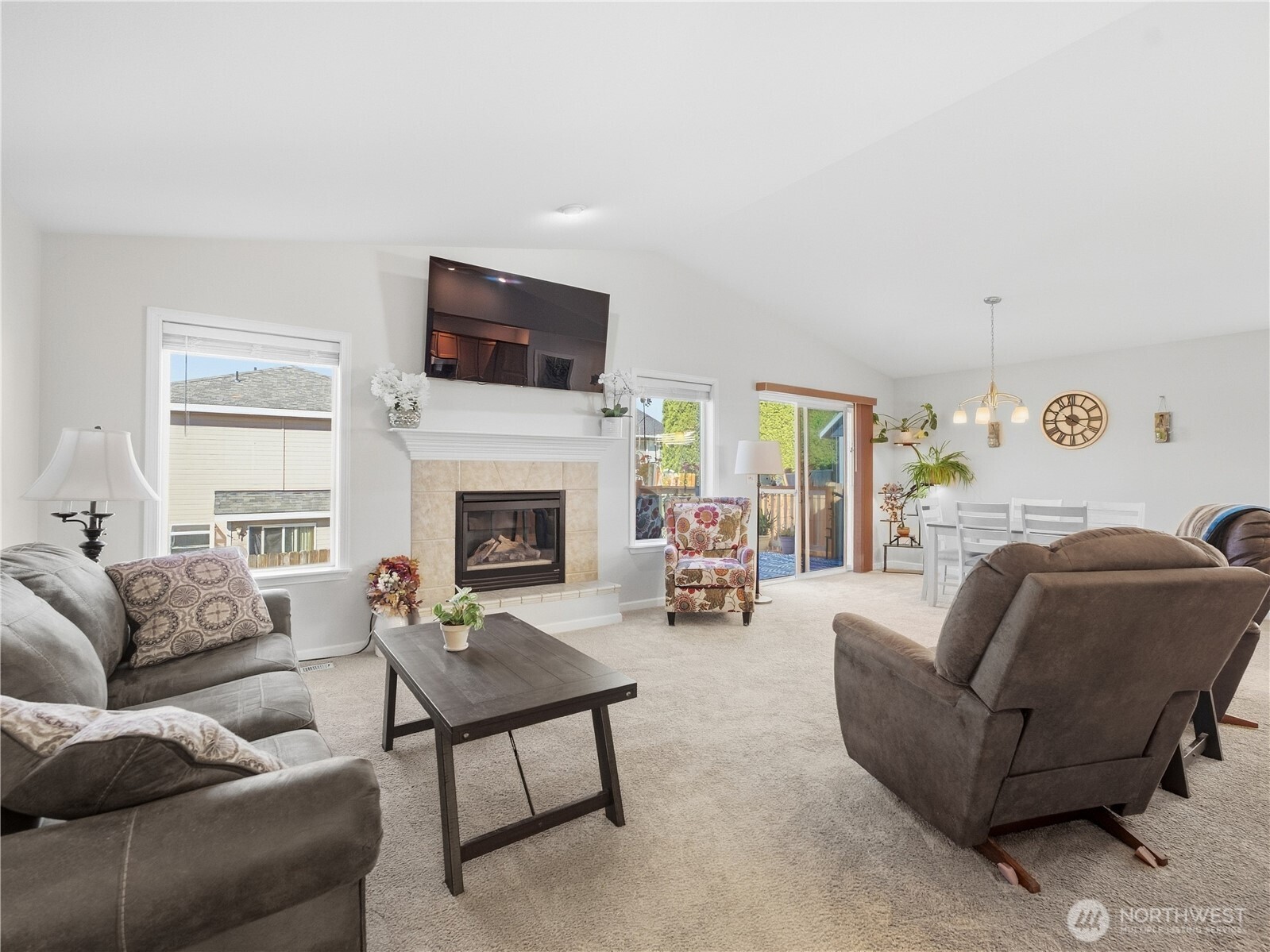 312 S Mary Avenue Property Photo 22