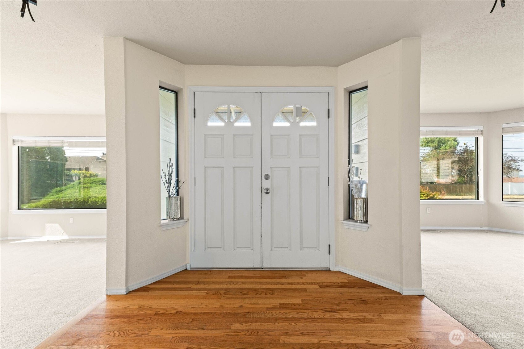 4101 Browns Point Boulevard Property Photo 3