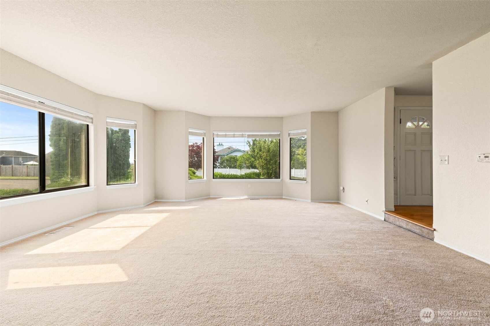 4101 Browns Point Boulevard Property Photo 6