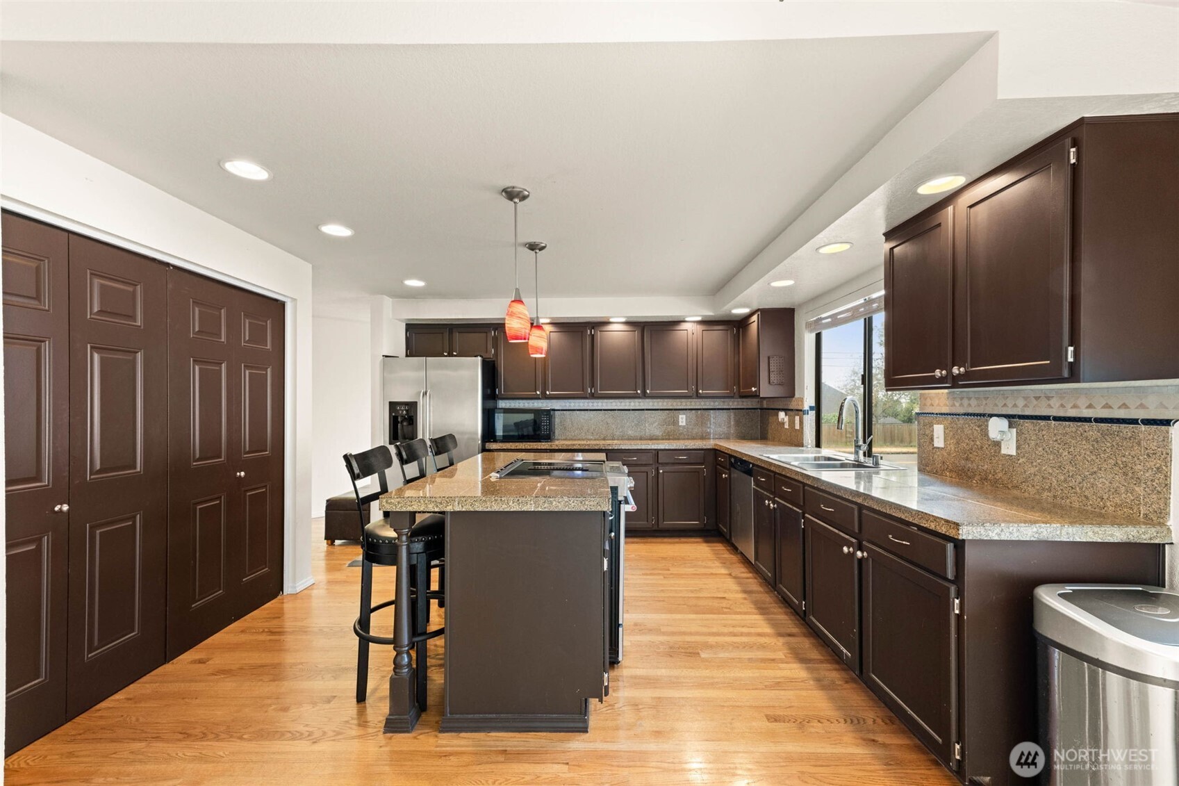 4101 Browns Point Boulevard Property Photo 12
