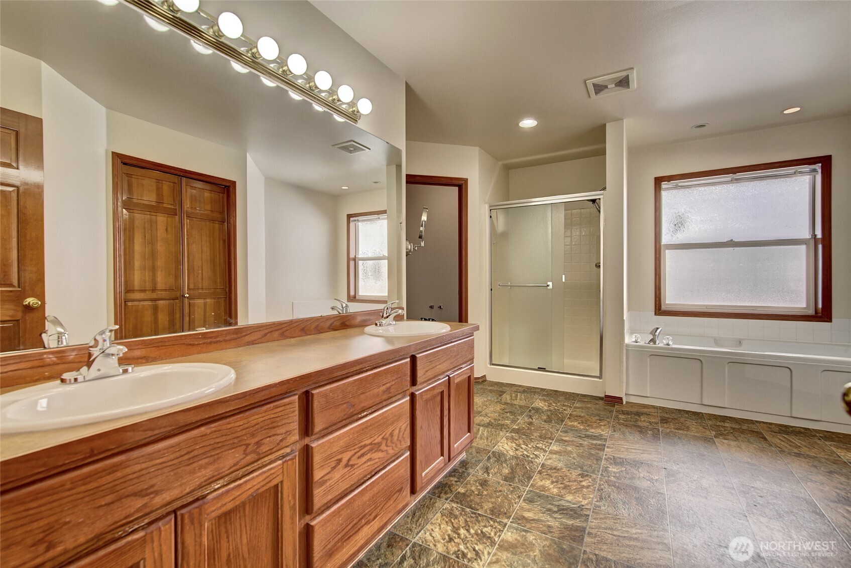 10117 159th Avenue Property Photo 20