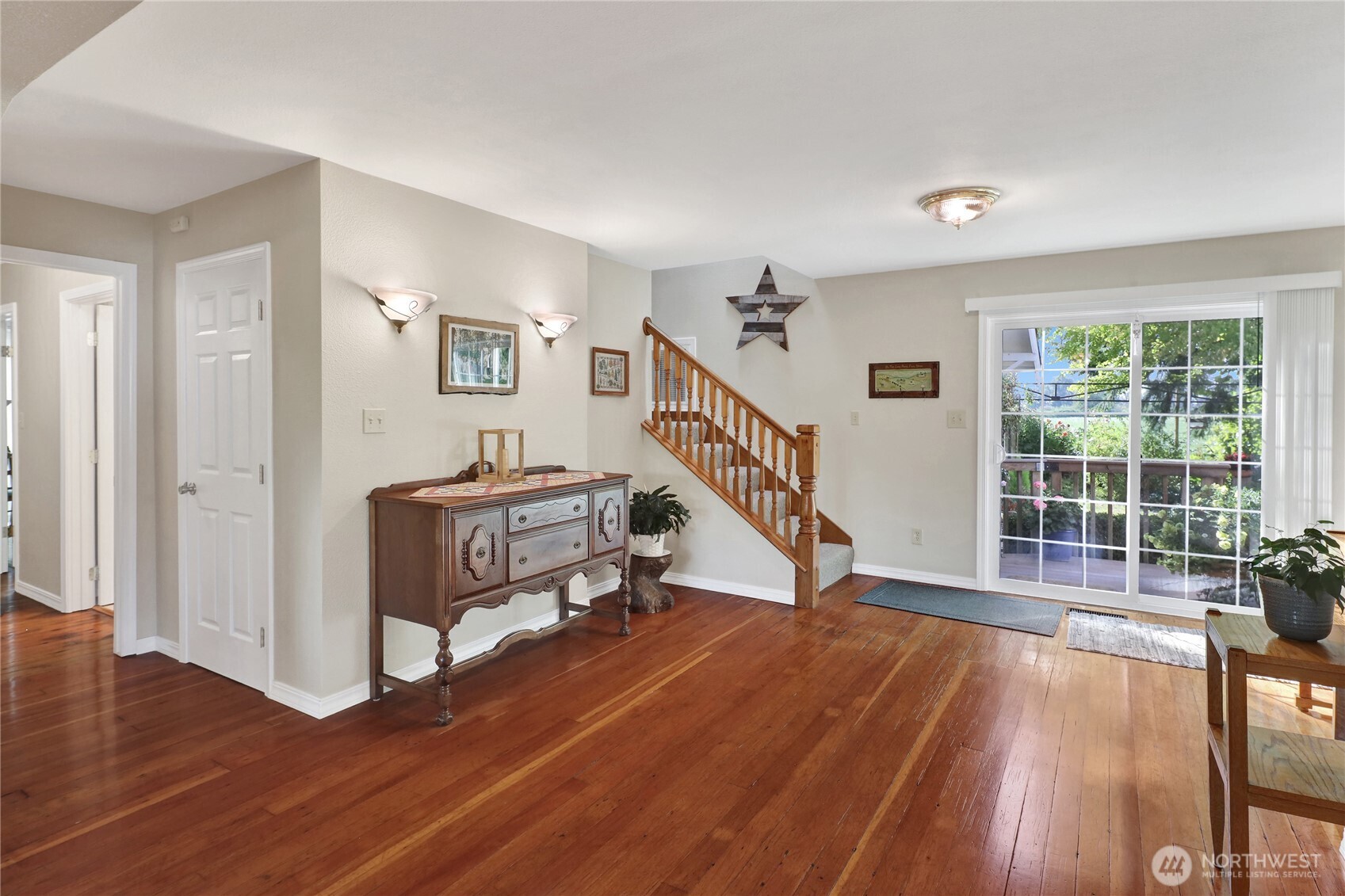 8799 N Telegraph Road Property Photo 8