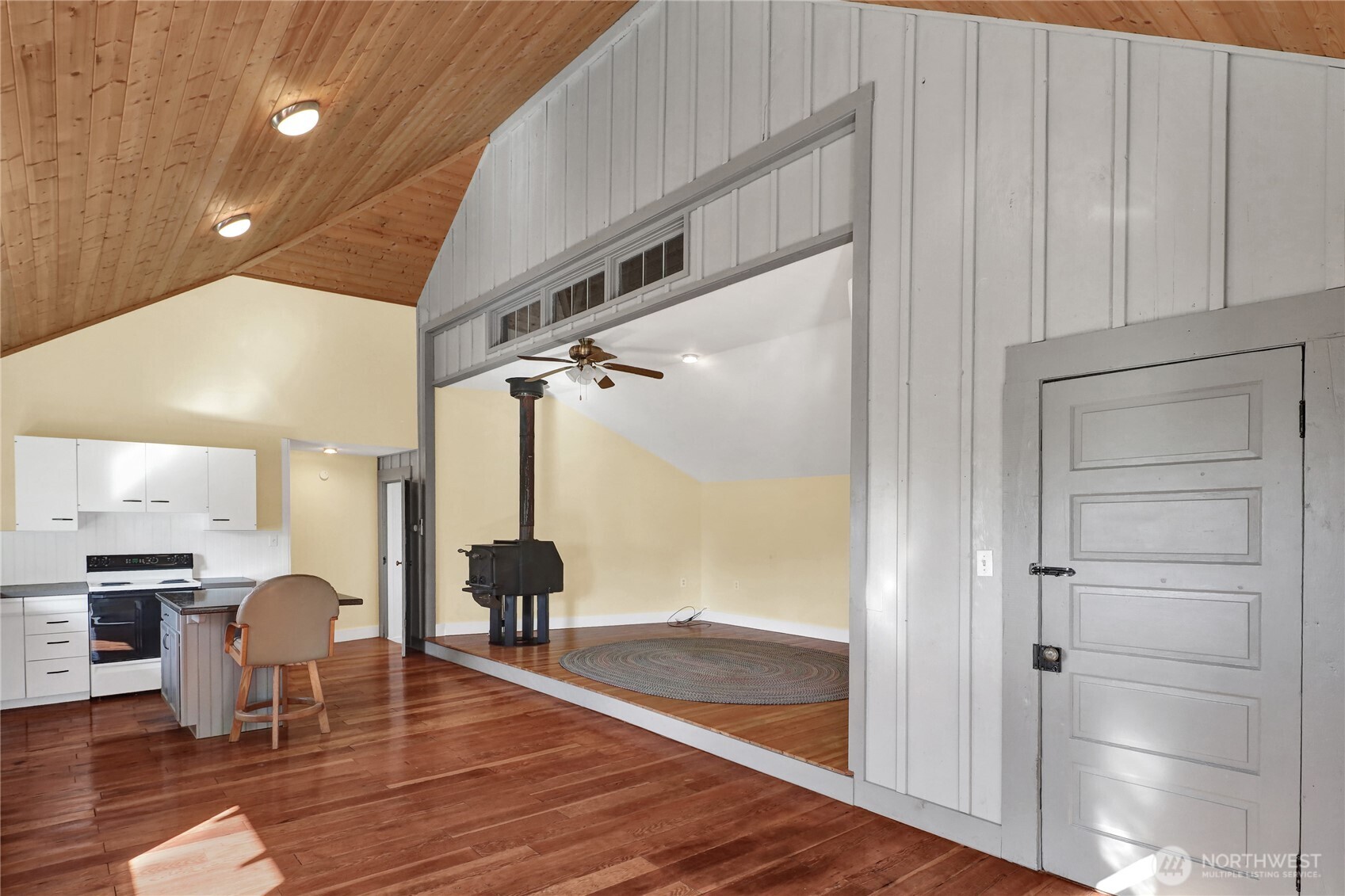 8799 N Telegraph Road Property Photo 33