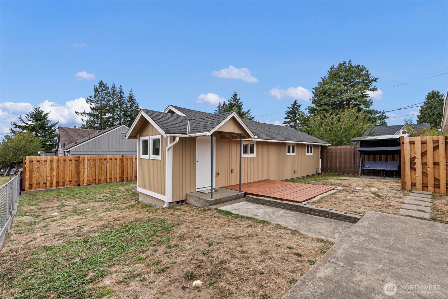 3018 Hollywood Avenue Property Photo 18