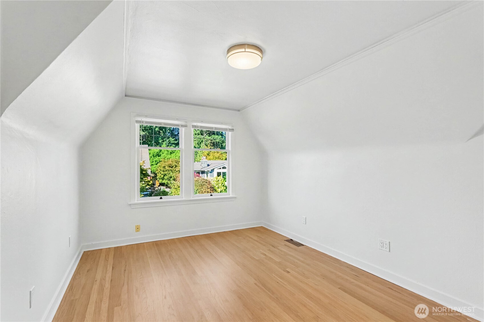 4530 51st Avenue Property Photo 25