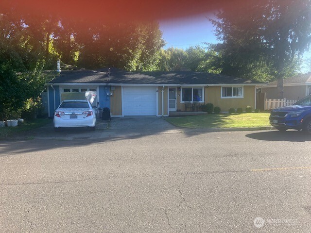 708 Alder Street Property Photo 5
