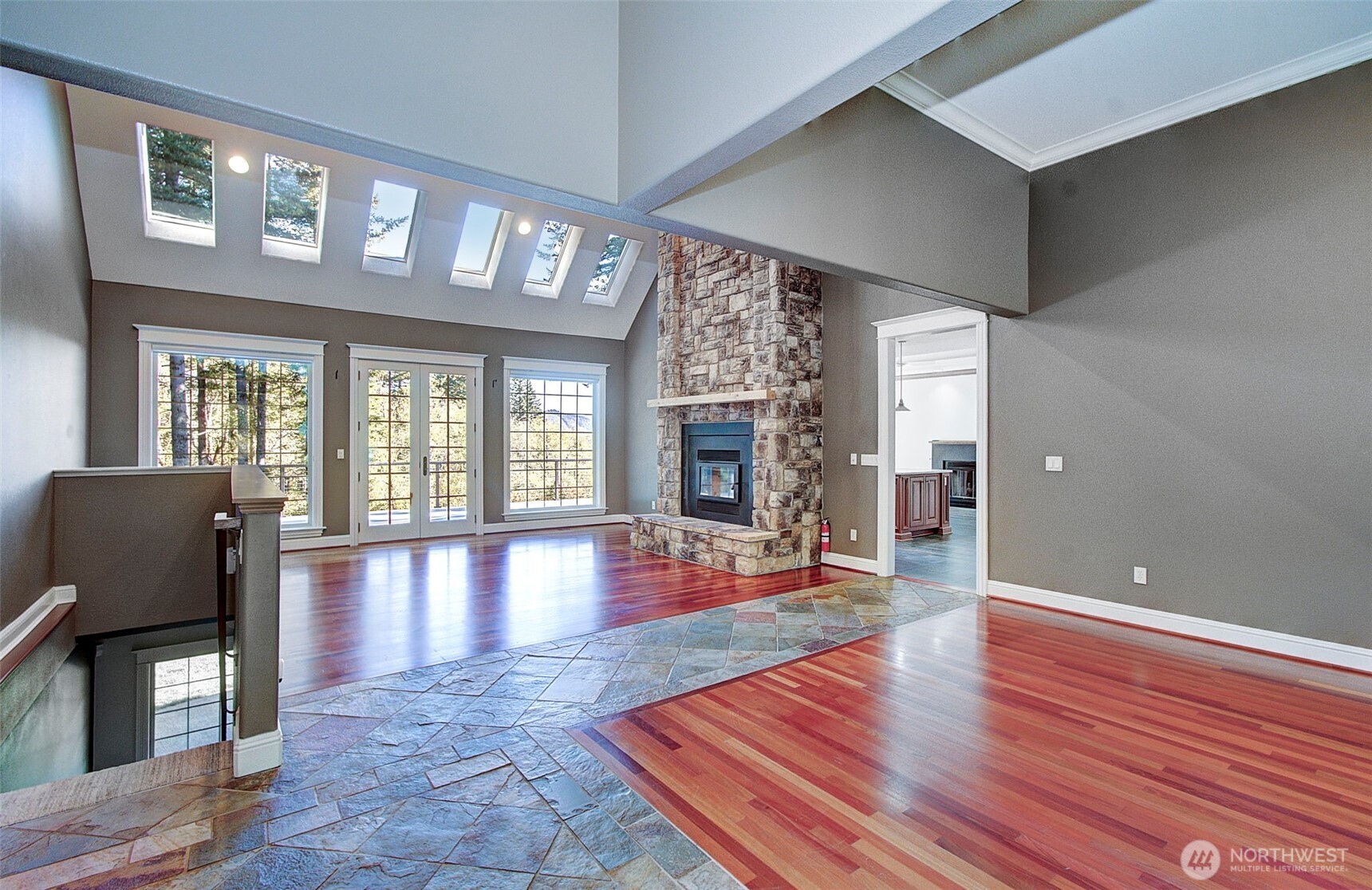 35601 Ne Ammeter Road Property Photo 3