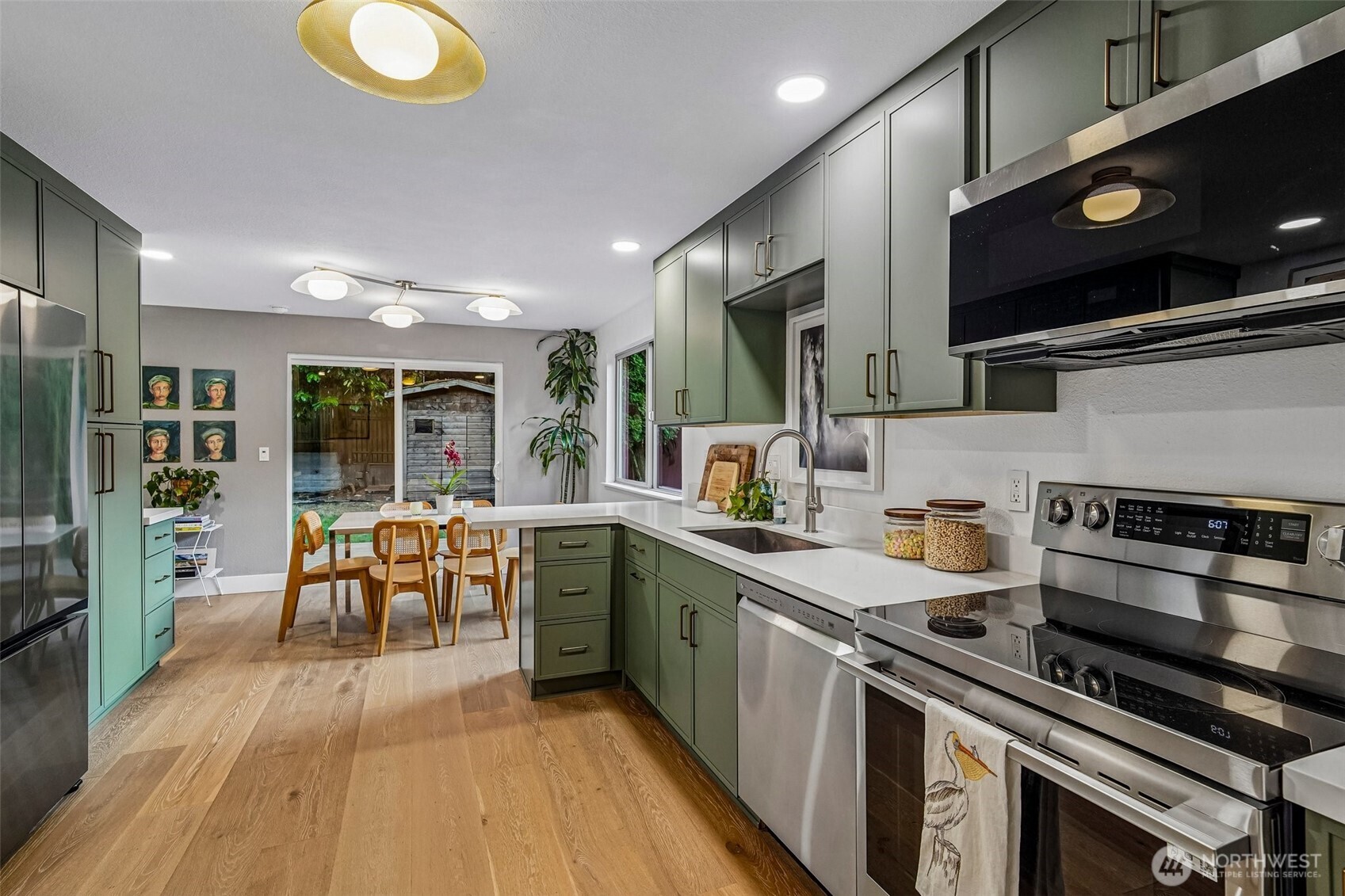 811 Ne 57th Street Property Photo 13
