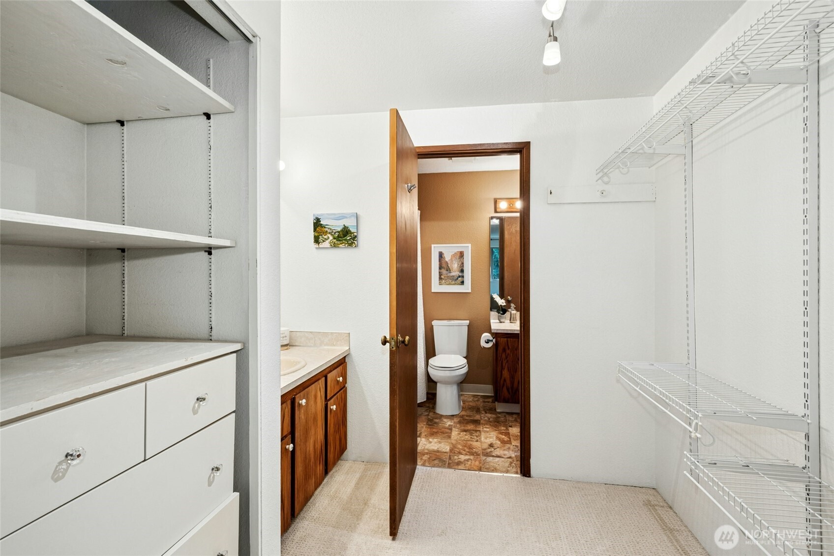 811 Ne 57th Street Property Photo 25