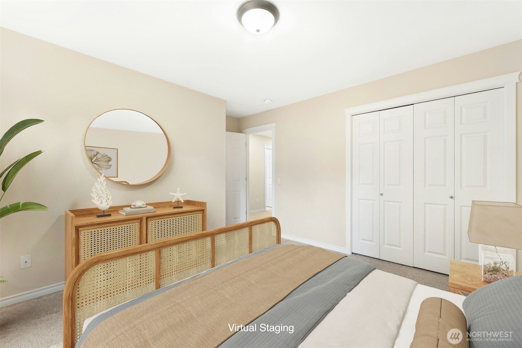 723 N 198th Street Property Photo 21