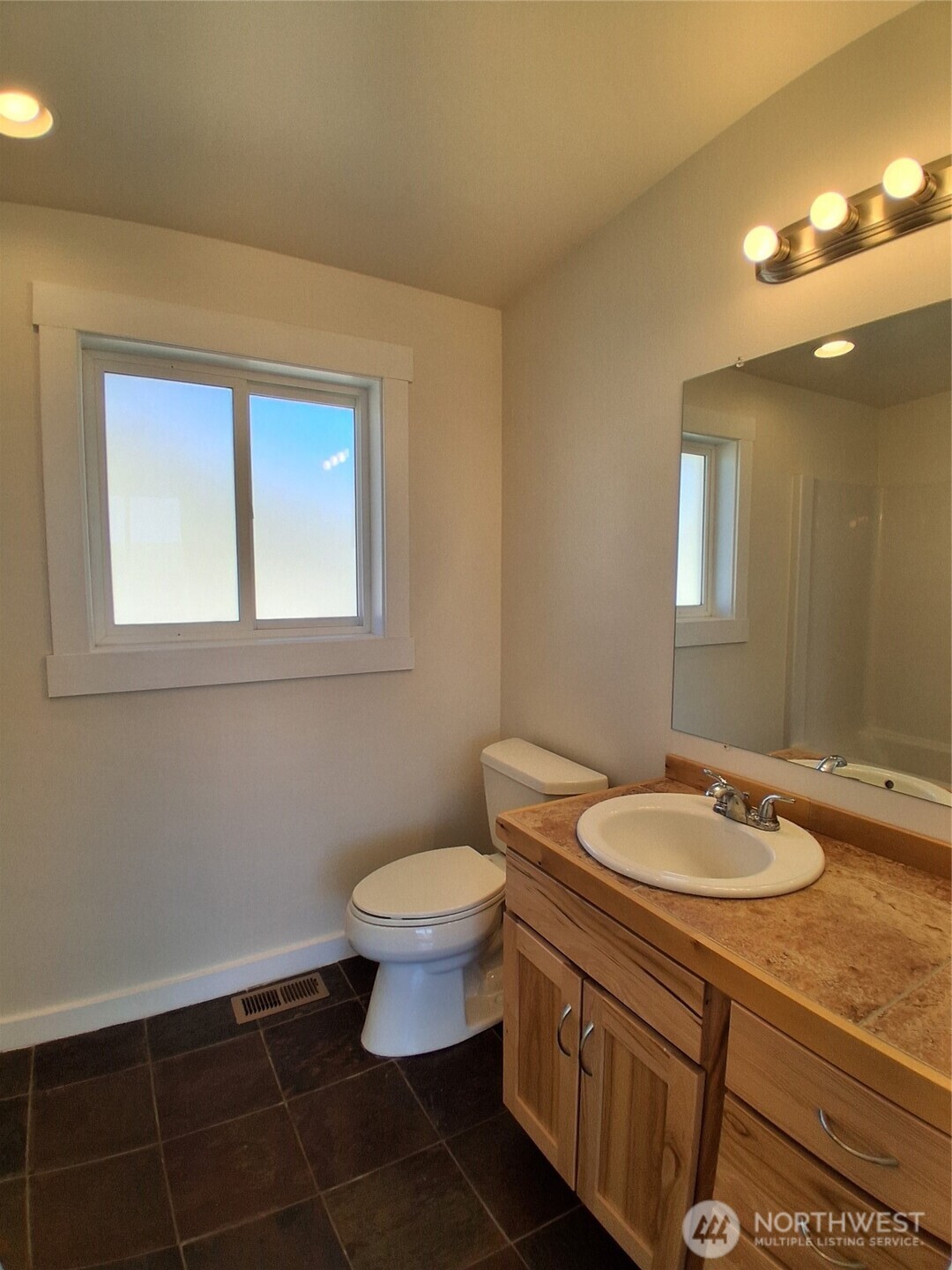 791 N 9th Street Property Photo 15