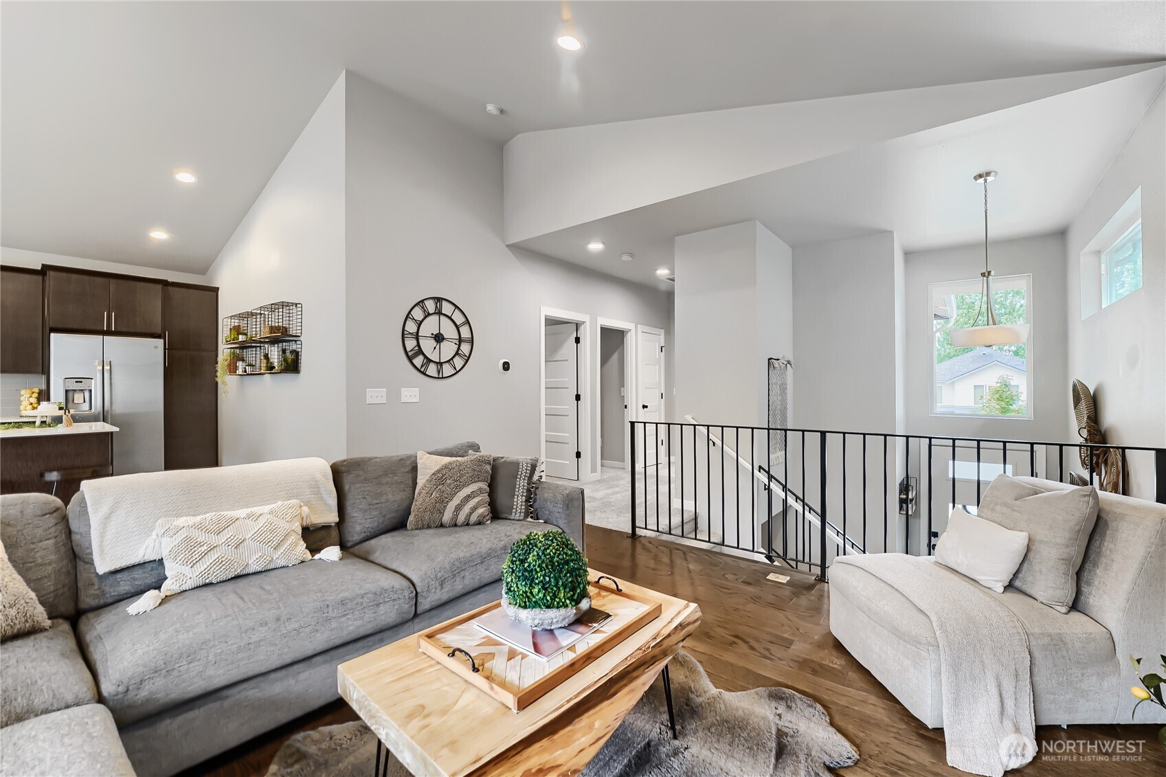 11106 14 Place Property Photo 3