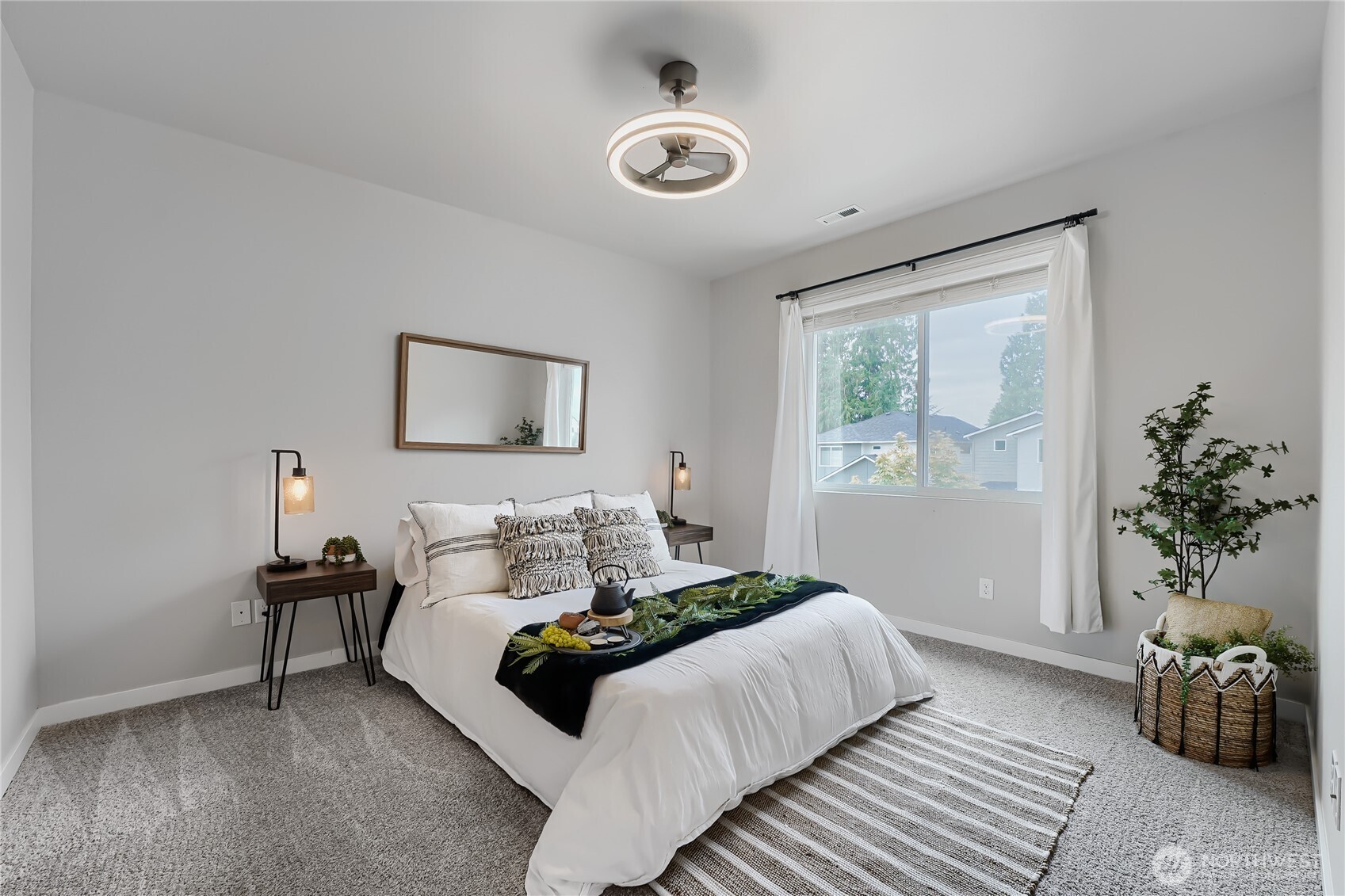 11106 14 Place Property Photo 12