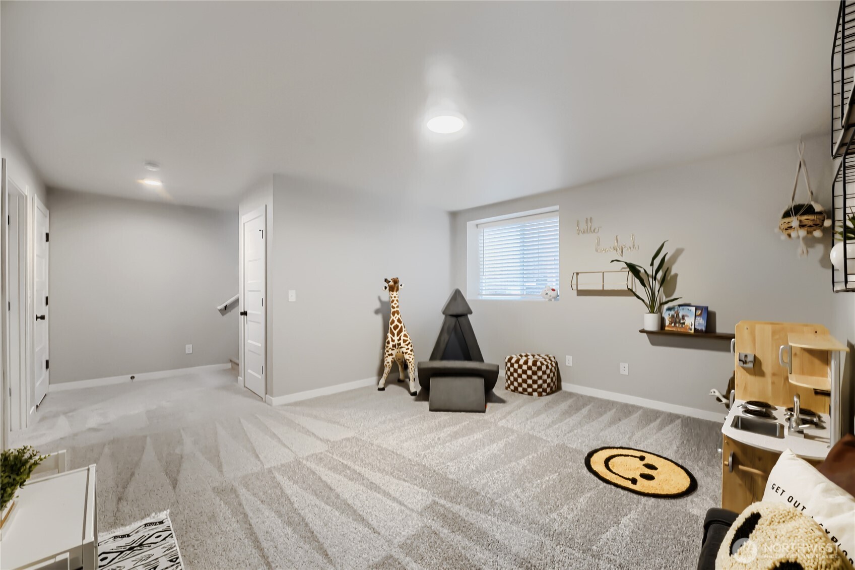 11106 14 Place Property Photo 18