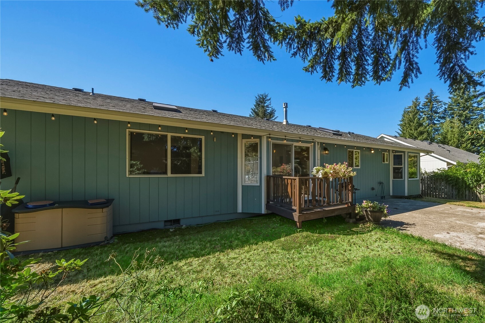115 Eagle Glen Court Property Photo 15