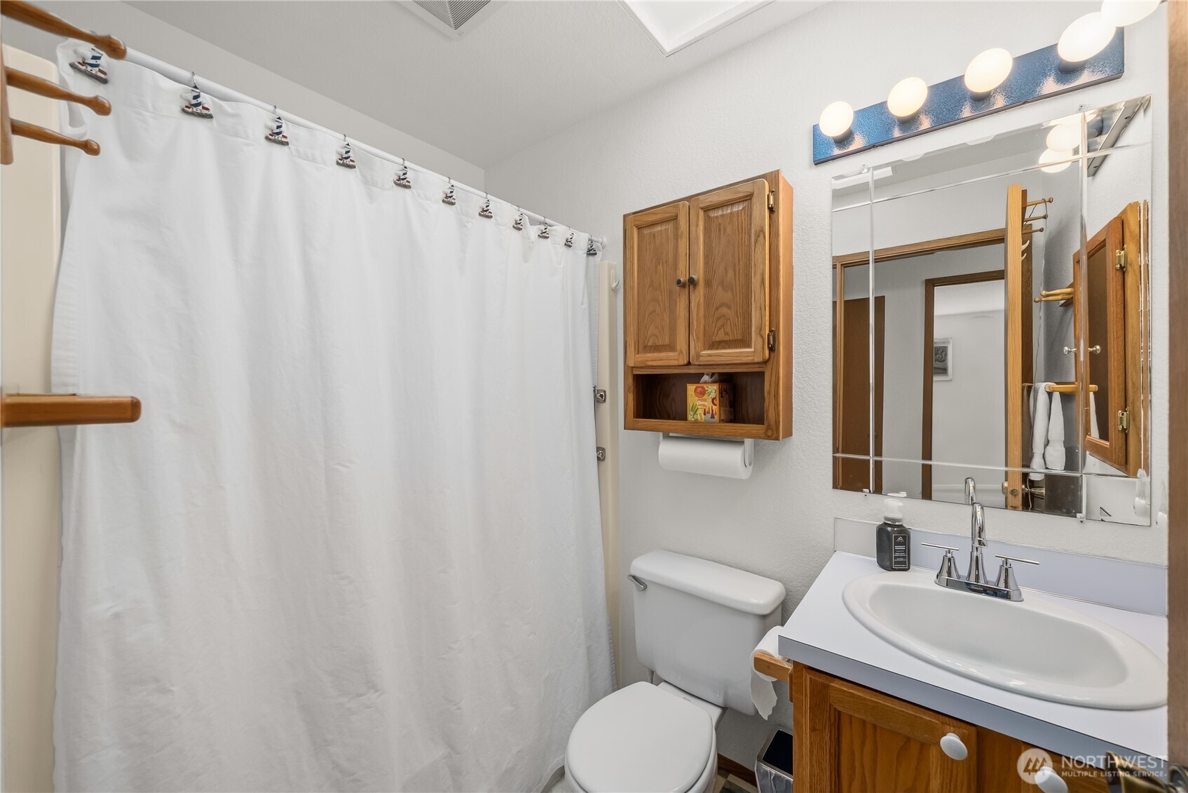 115 Eagle Glen Court Property Photo 29
