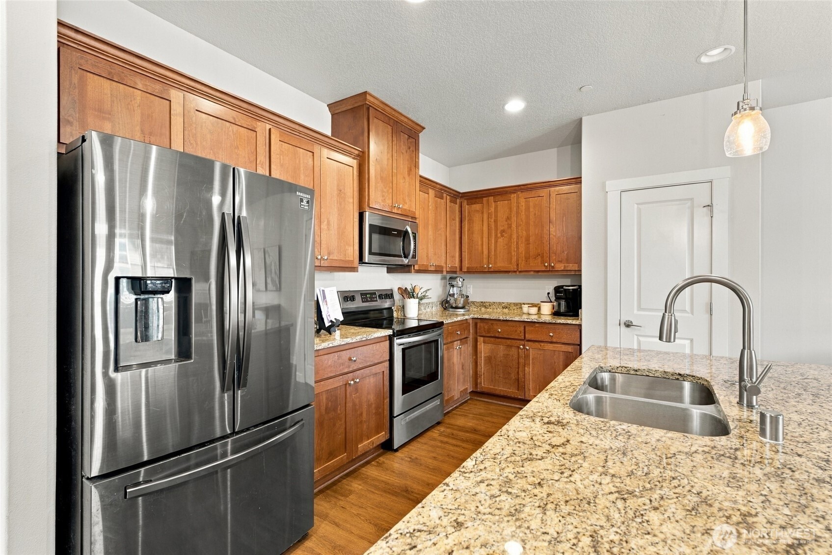 163 Loganberry Court Property Photo 7