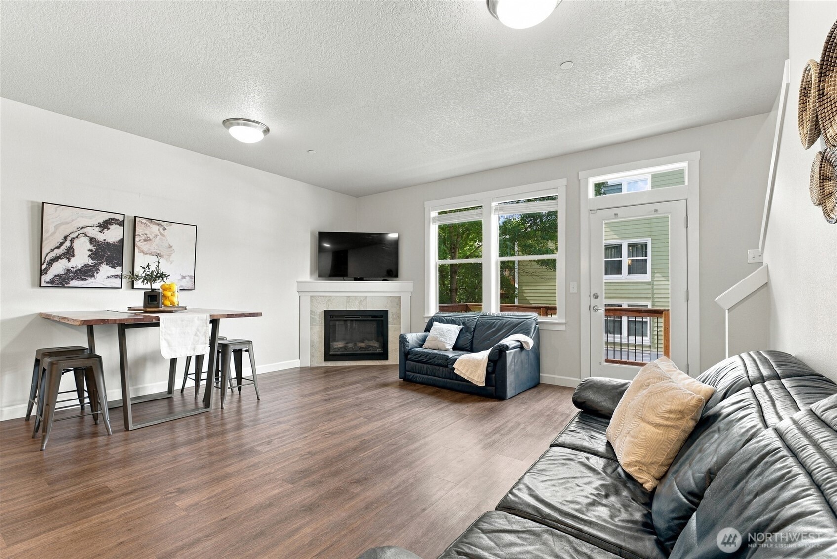 163 Loganberry Court Property Photo 12