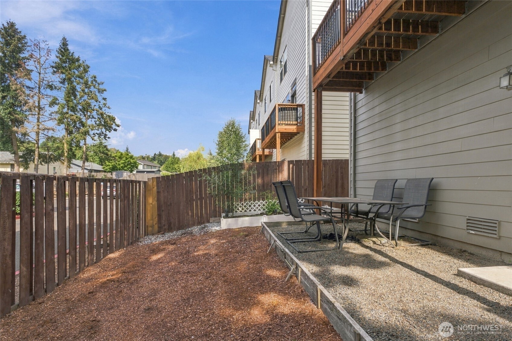 163 Loganberry Court Property Photo 30