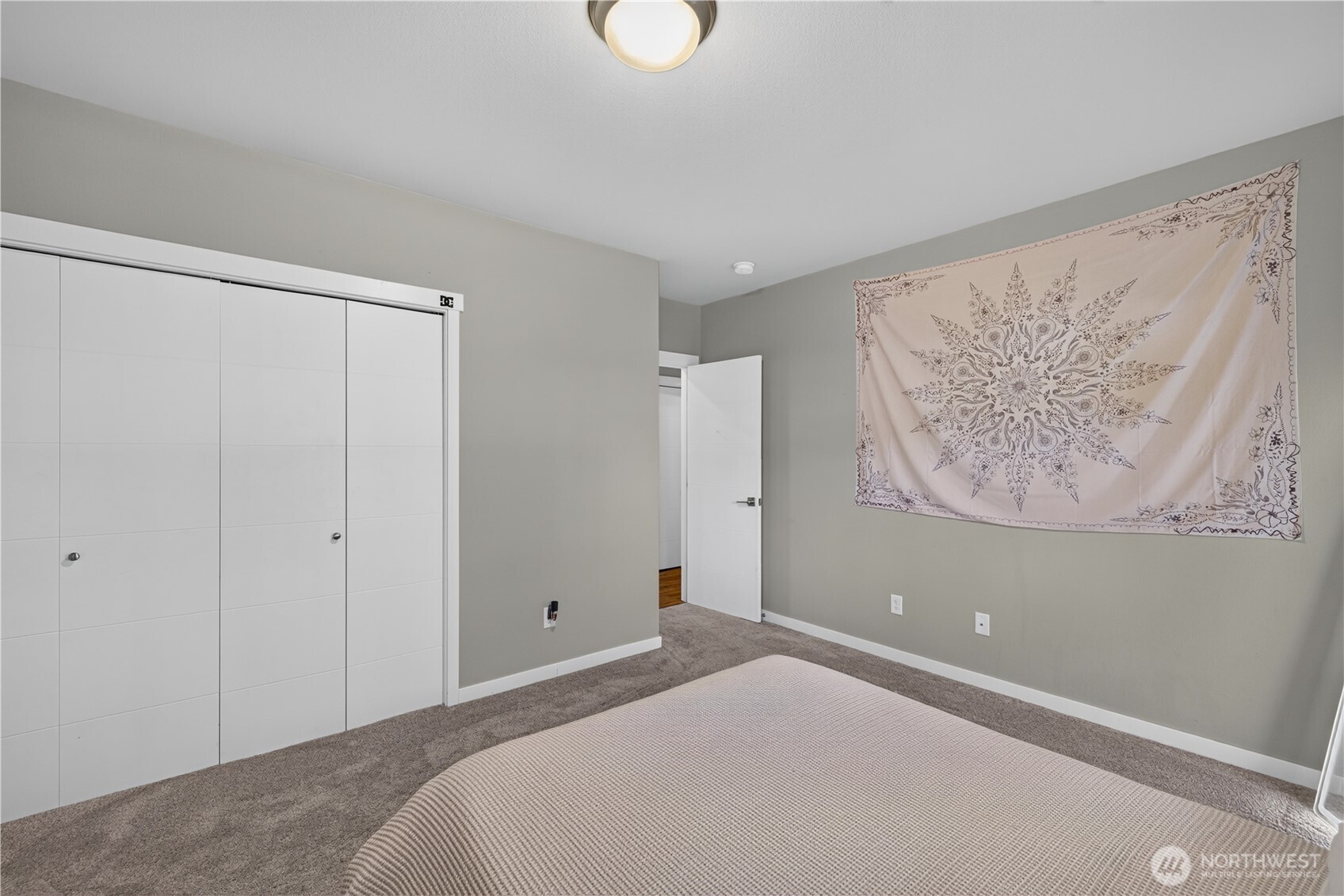 526 Fielding Court Property Photo 33