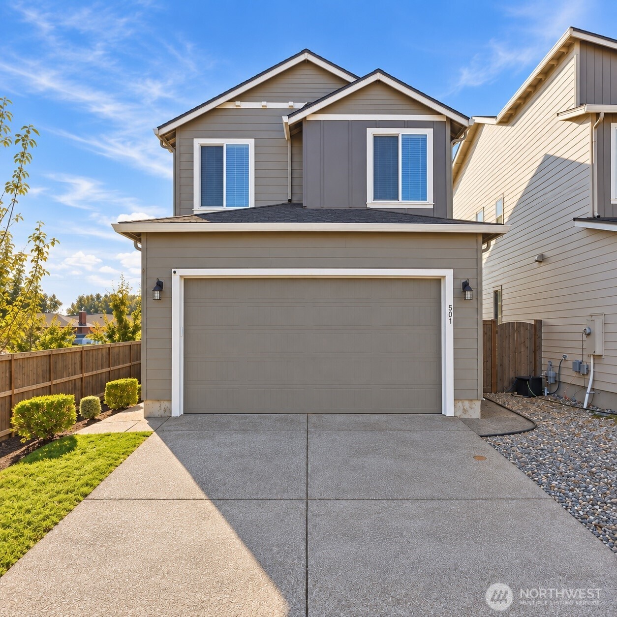 501 N Russet Place Property Photo 1