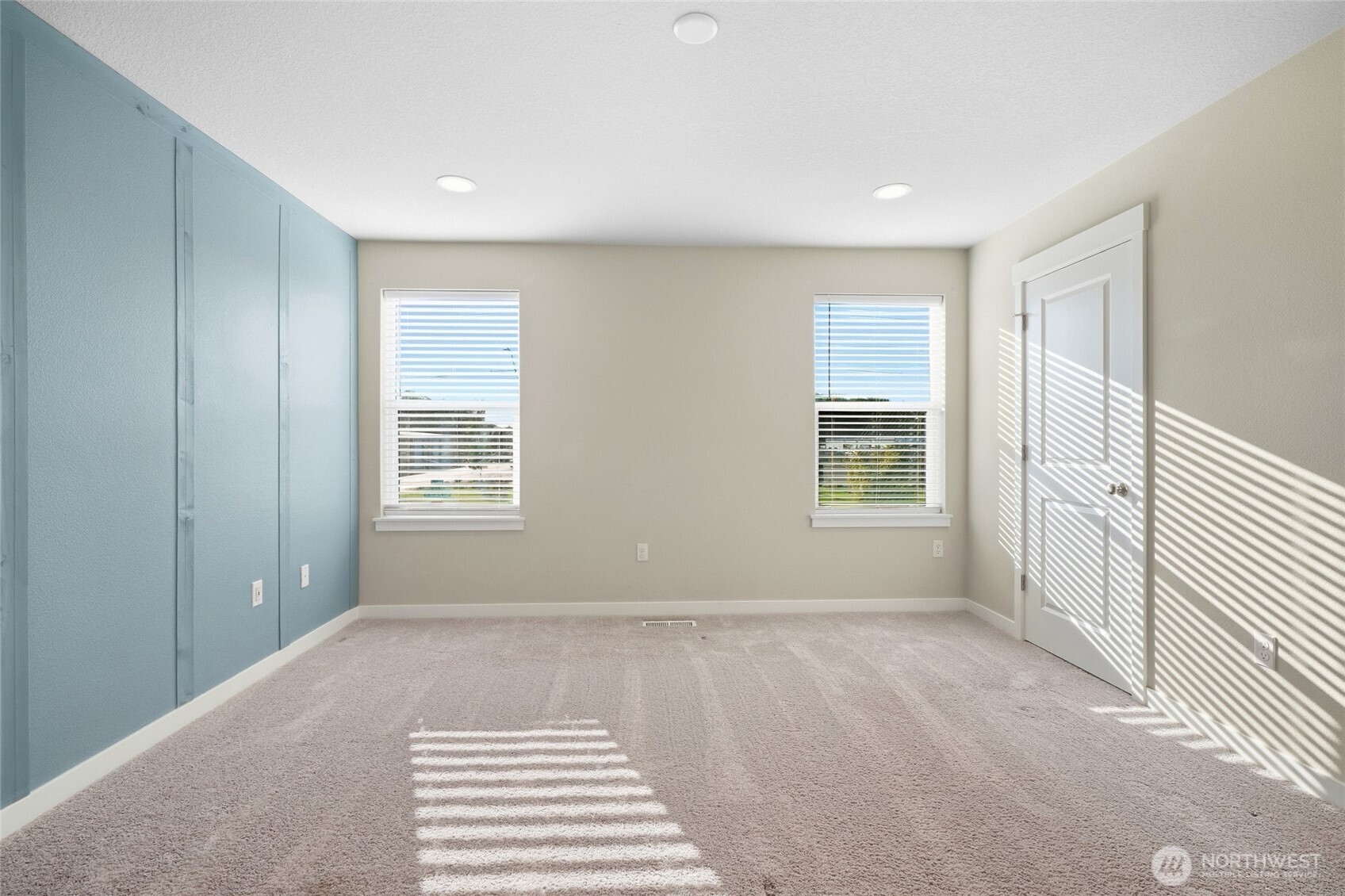 501 N Russet Place Property Photo 17