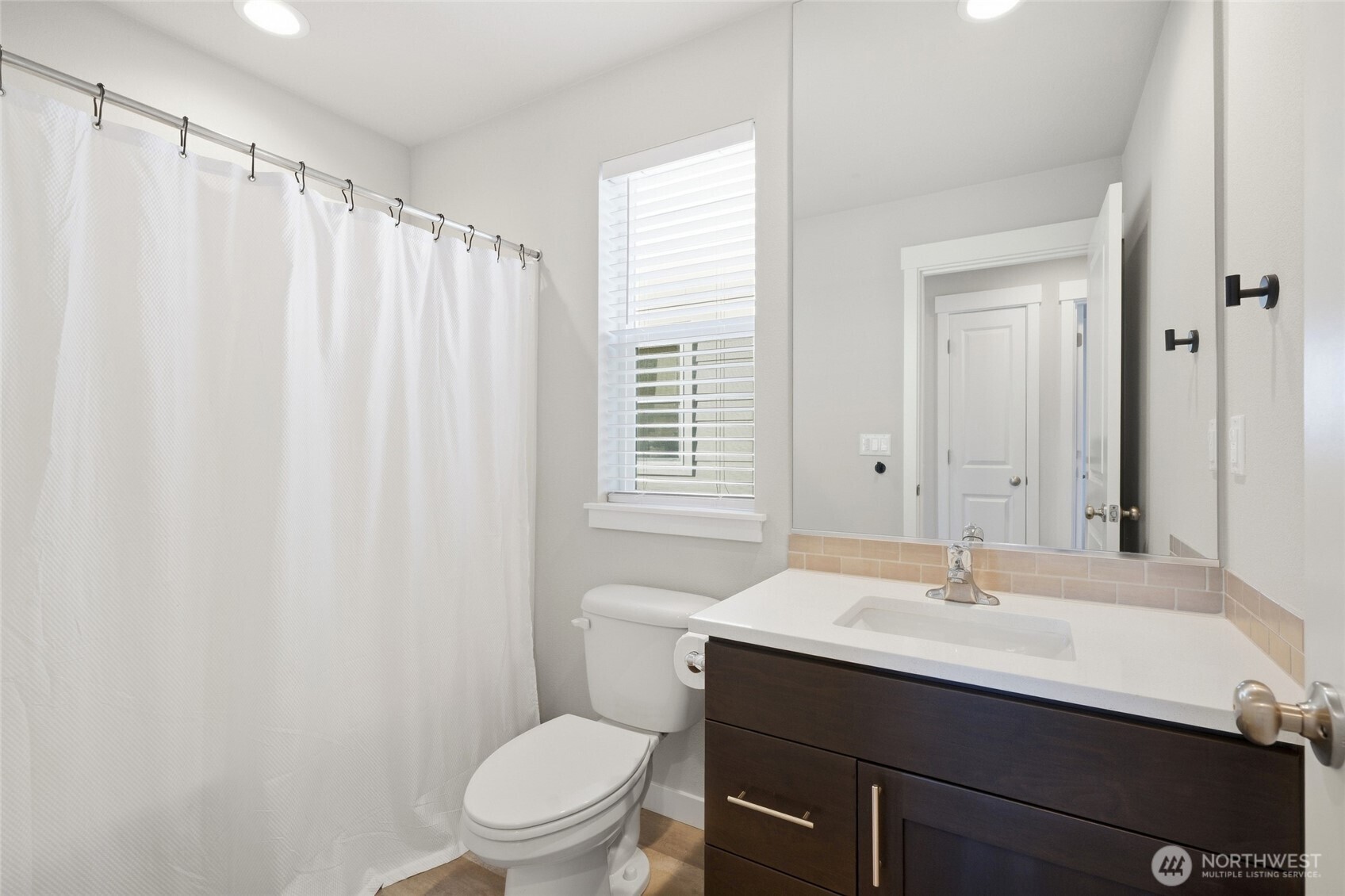501 N Russet Place Property Photo 23
