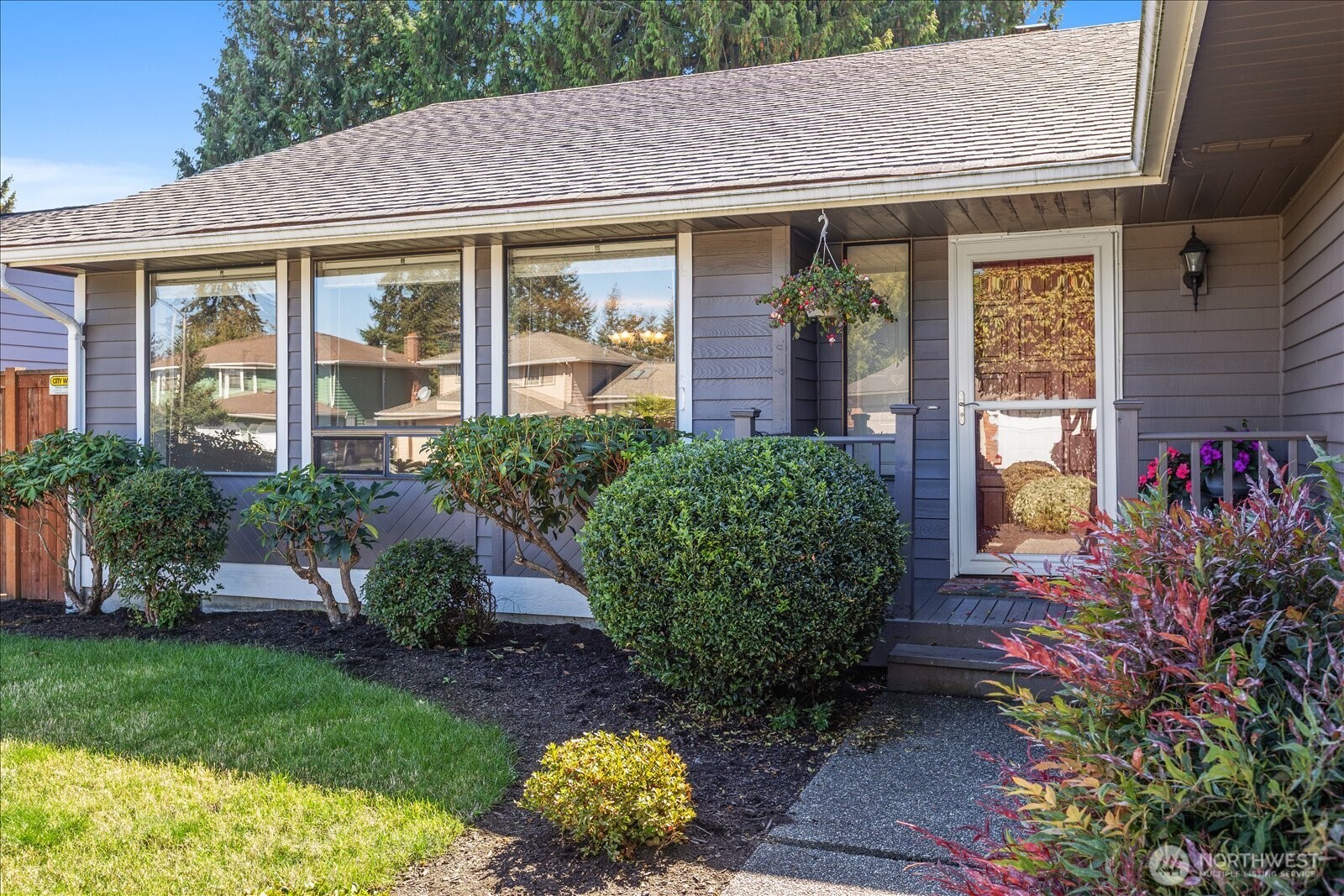 722 89th Street Property Photo 3