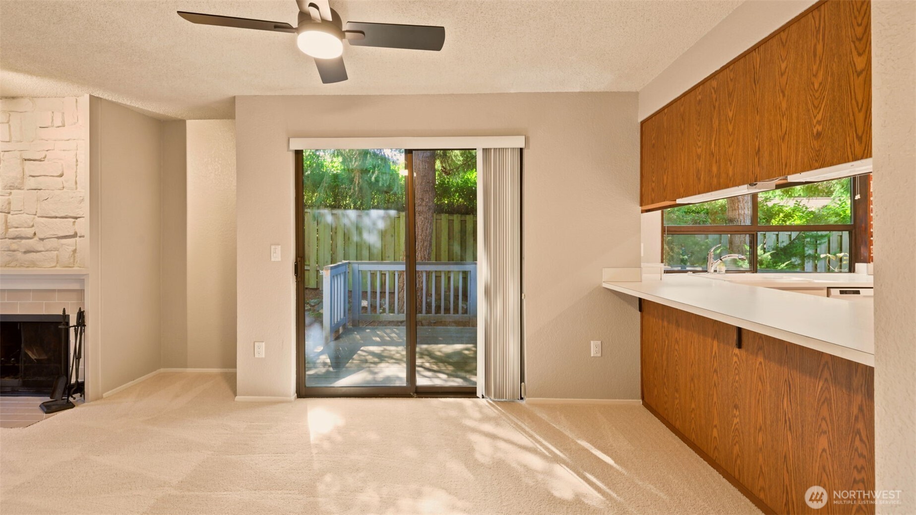 1850 Grant Avenue D5 Property Photo 6