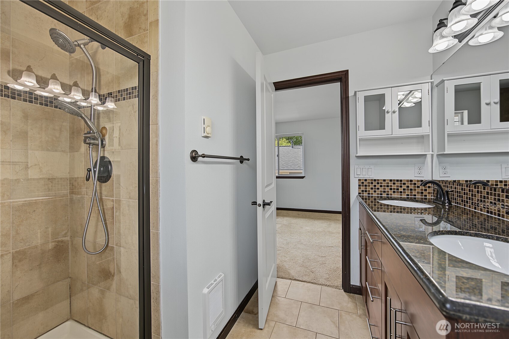 13216 33rd Place 3 Property Photo 24