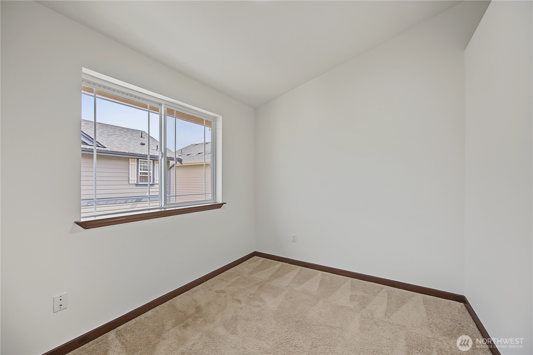 13216 33rd Place 3 Property Photo 26