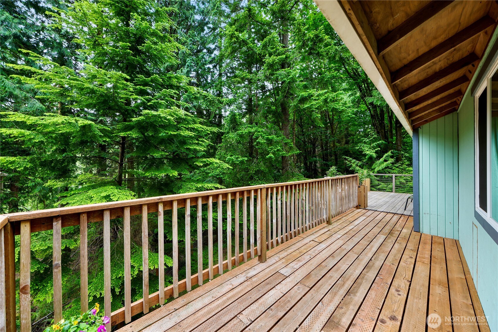 140 Windward Drive Property Photo 14